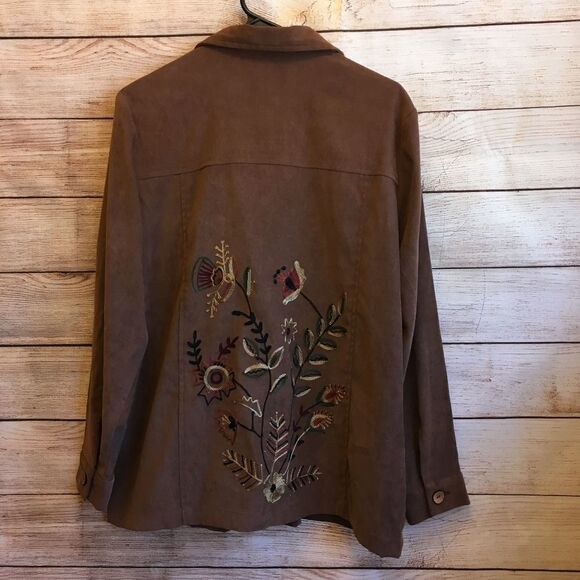 INDIGO MOON FAUX SUEDE EMBROIDERED TOP IN TAN - Picture 8 of 9